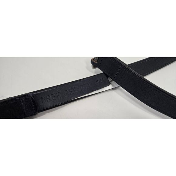Free People Casanova Leather Belt Navy Blue Artsy Silver Metal Buckle Womens S/M - Picture 5 of 7
